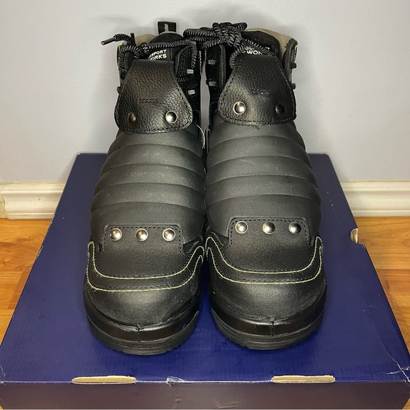 ROCKPORT WORKS | Unisex 6” Work Boots - Picture 3 of 8